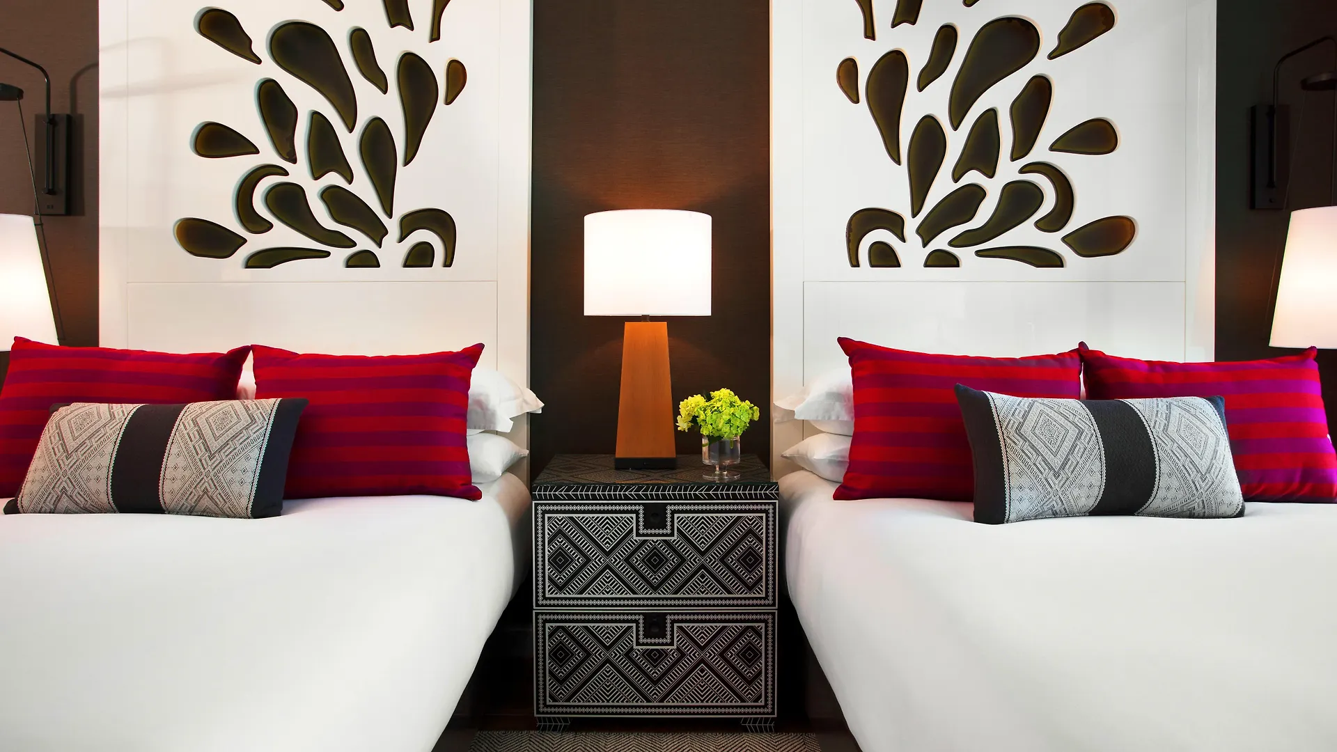 Kimpton Seafire Resort + Spa By Ihg West Bay 5*,  Cayman Islands