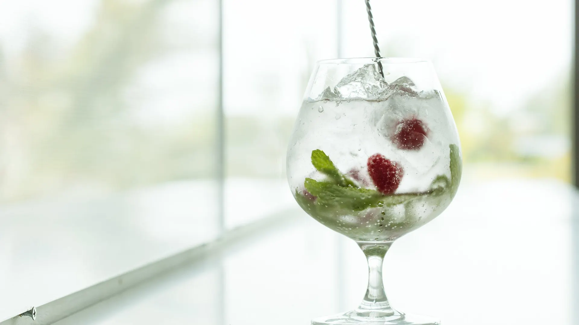 Kimpton Seafire Resort + Spa By Ihg West Bay 5*,