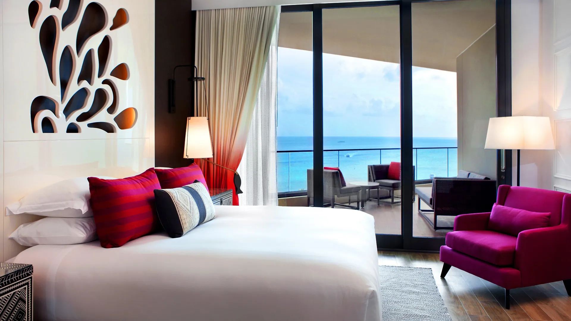 Kimpton Seafire Resort + Spa By Ihg West Bay