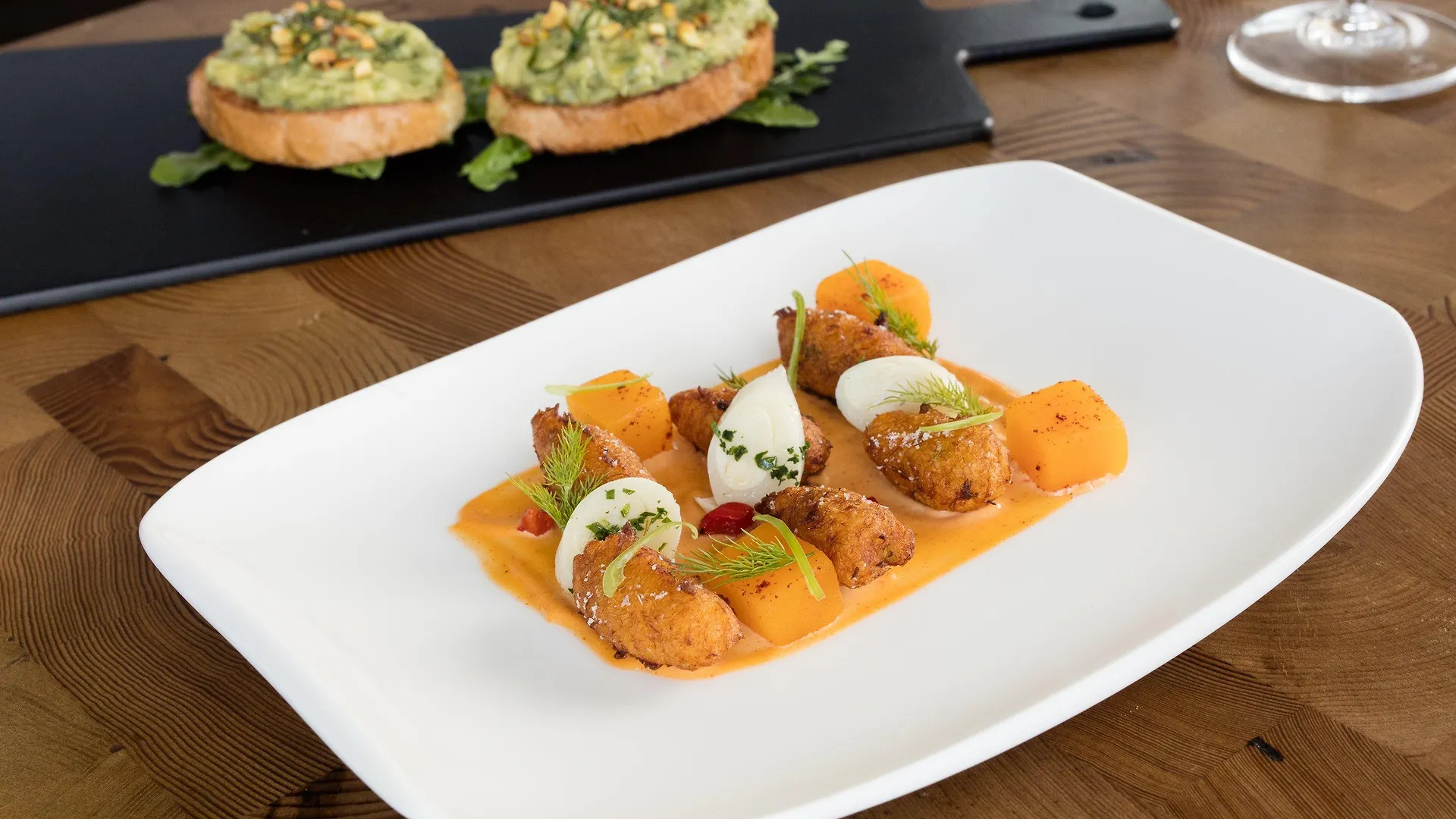 Kimpton Seafire Resort + Spa By Ihg West Bay