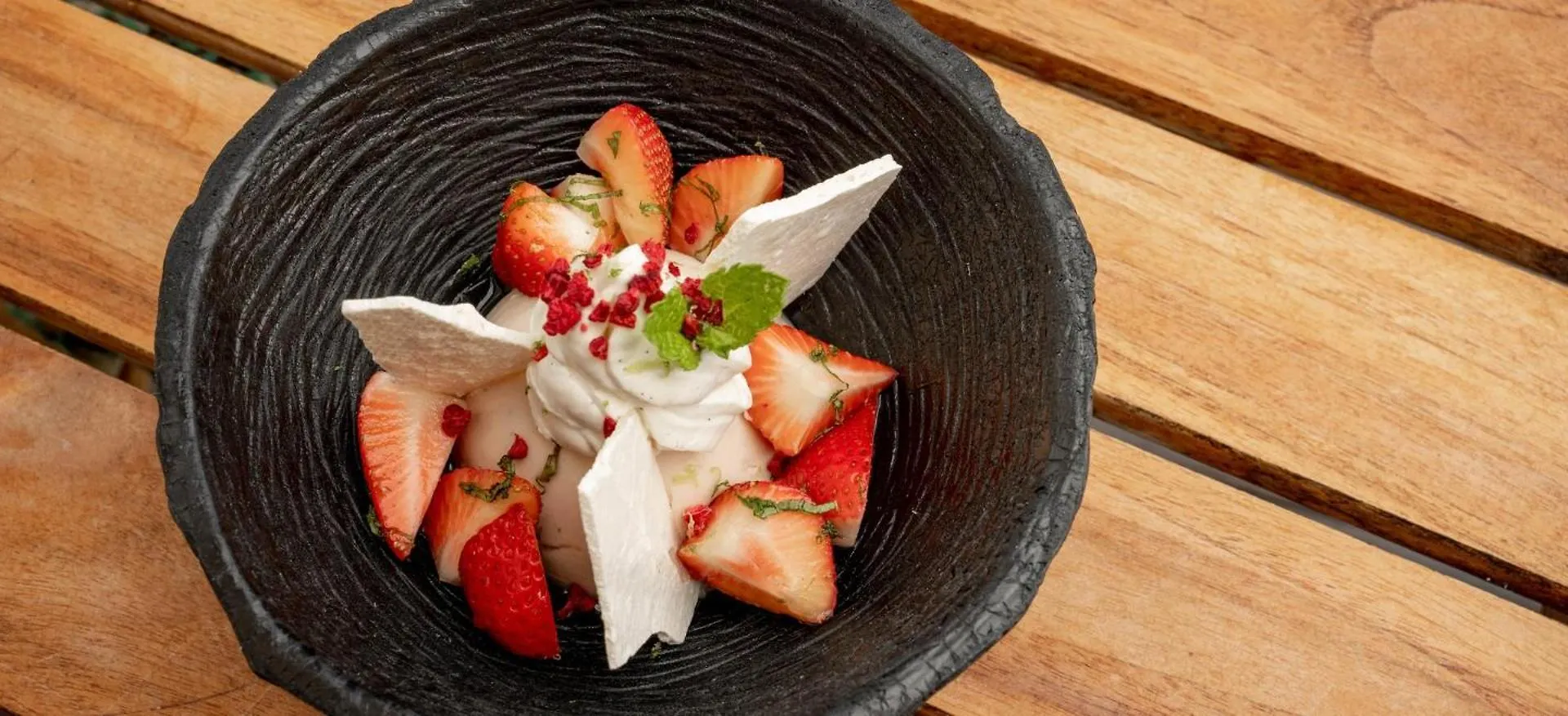 Kimpton Seafire Resort + Spa By Ihg West Bay 5*,