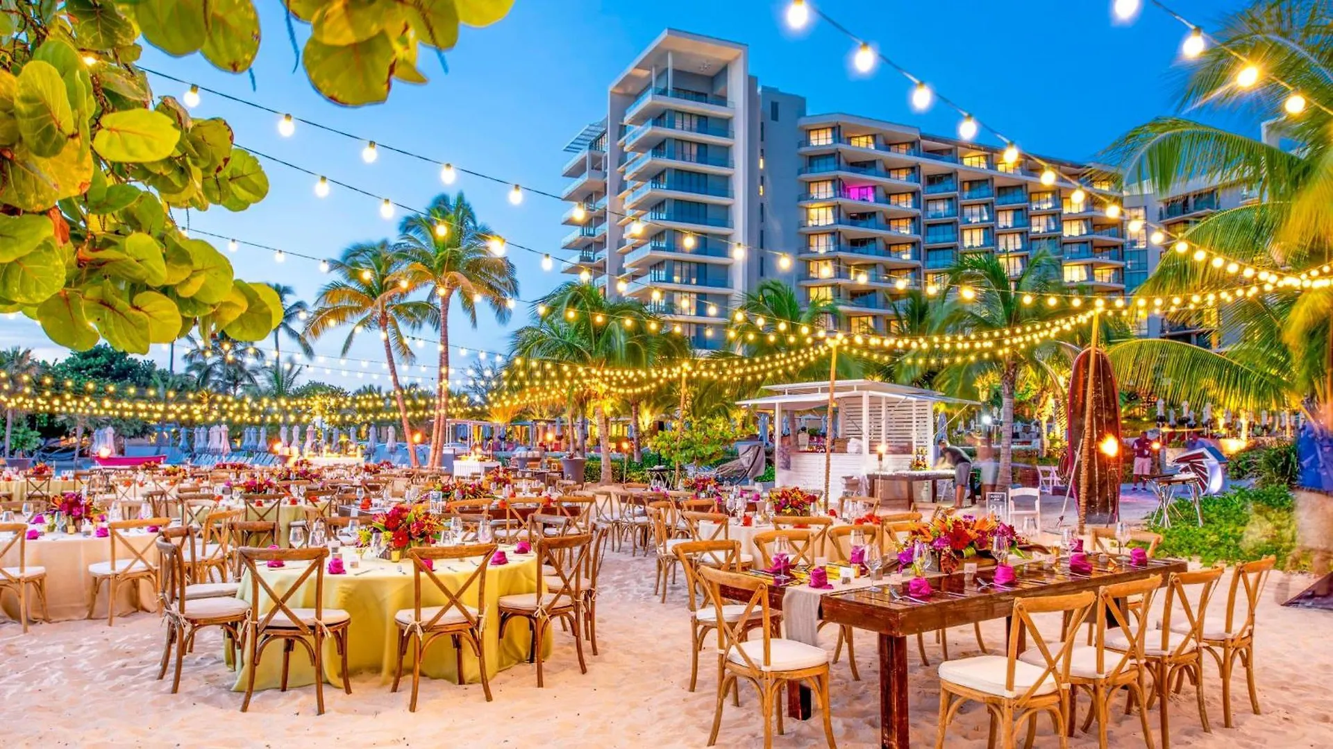 Kimpton Seafire Resort + Spa By Ihg West Bay Cayman-øerne
