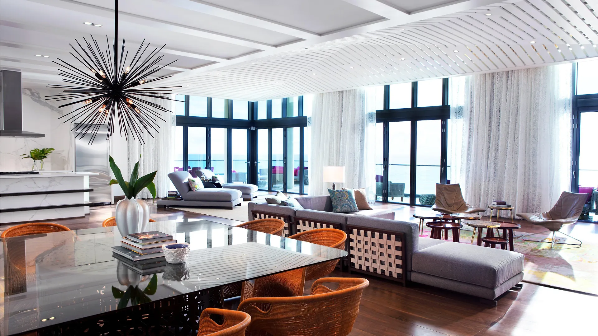 Kimpton Seafire Resort + Spa By Ihg West Bay 5*,